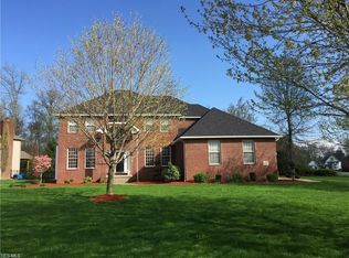 3800 Villa Rosa Dr, Canfield, OH