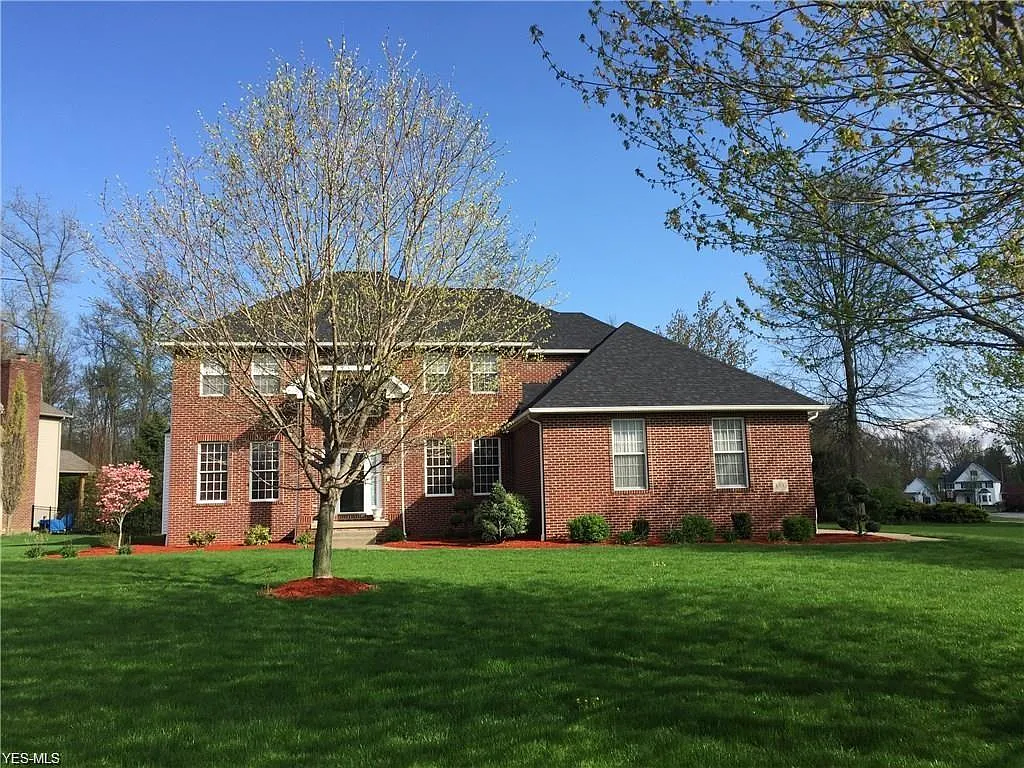 3800 Villa Rosa Dr photo 1