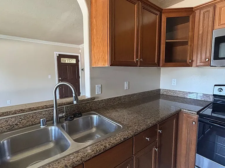 792 Avocado Ave #70 — Photo 3