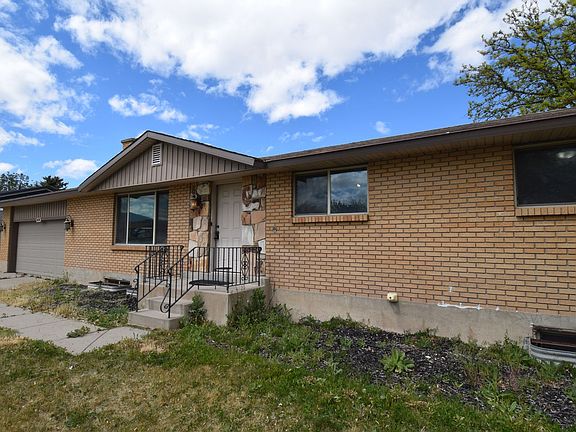 2nd image of 3638 W Jasmine St