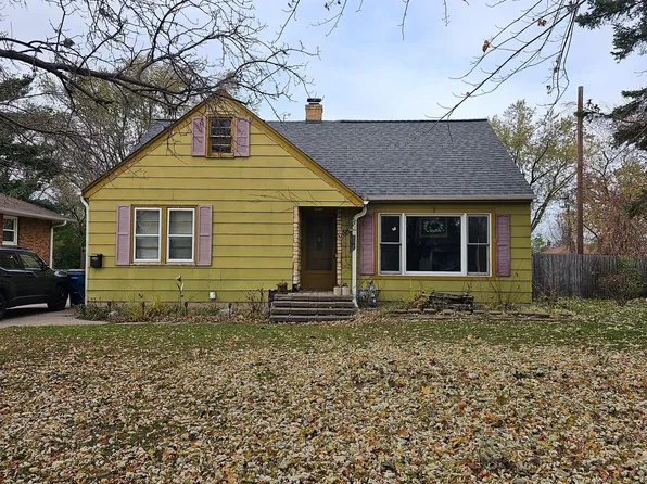 506 61st Ave N, Brooklyn Center, MN 55430