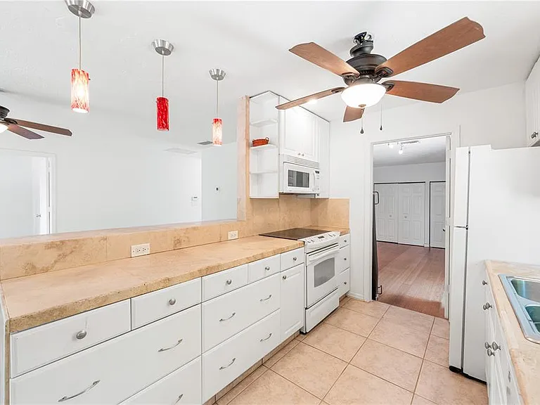 3709 Alden Way — Photo 16