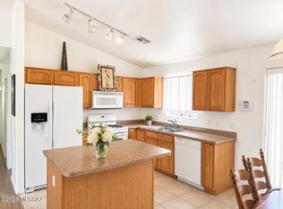 13211 E Mineta Ridge Dr, Vail, AZ 85641