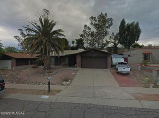 8348 E Ruby Dr, Tucson, AZ 85730