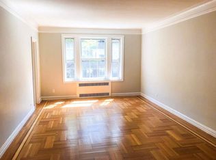 11123 76th Rd APT C1, Forest Hills, NY 11375