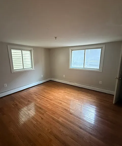 34 Grand Ave #4 — Photo 3