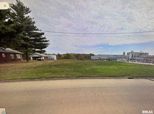 1002 Hardin Ave, Jacksonville, IL 62650