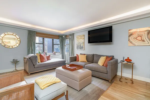 Sold by LG Fairmont Group | media 3