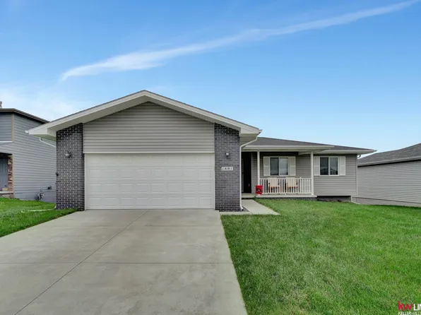 1601 SW Derek Ave, Lincoln, NE 68522