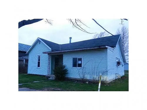 420 W Maple St photo 1