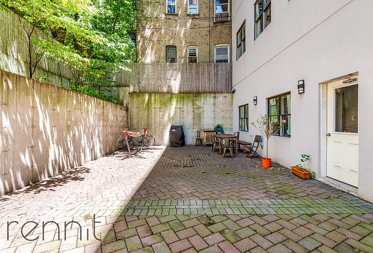 1444 Bedford Ave #2F — Photo 12