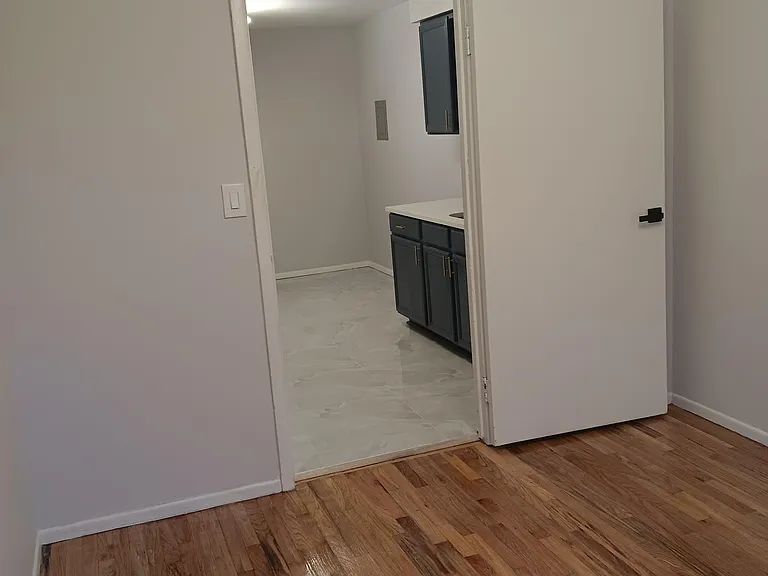River Edge Apartments — Photo 35