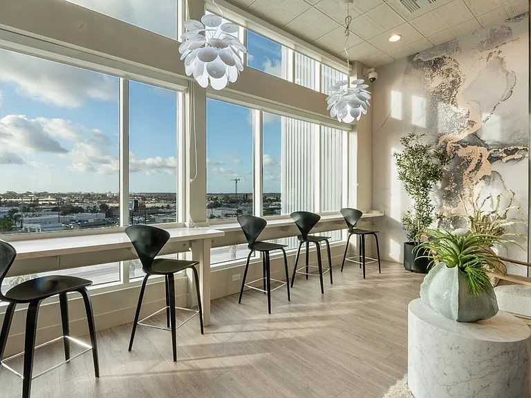 Vive Luxe, San Diego, CA, Lounge
