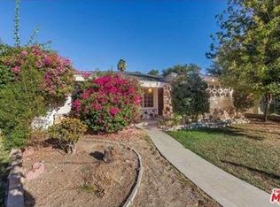 9428 Dempsey Ave, North Hills, CA 91343