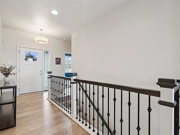 4th image of 206 Ridgeway Dr