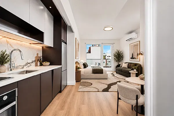 Living room, photo 1