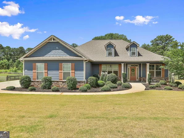 45 Grace Hope Ct, Senoia, GA 30276