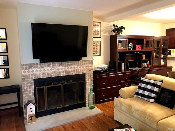 3rd image of 6178 Heddy Ln