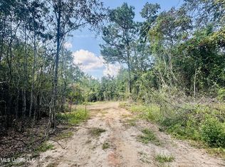 Man Moulds Rd, Leakesville, MS 39451