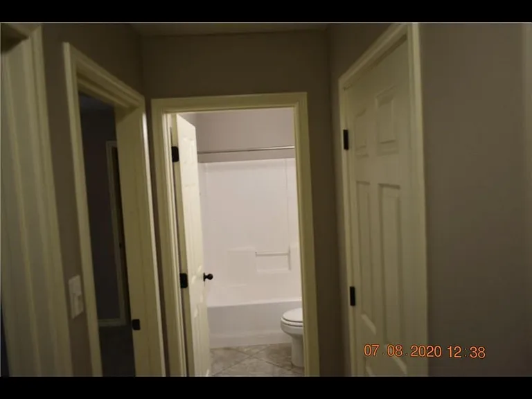 2105 Oak View Dr — Photo 11