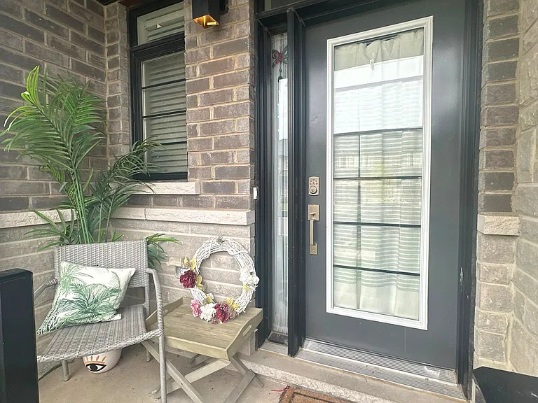 83 June Callwood Way — Photo 1