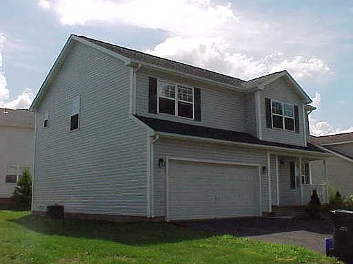 1st image of 12 Windy Hill Ln