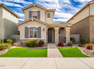 2511 S Entwistle St, Gilbert, AZ 85295