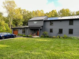 298 Rhinecliff Rd, Rhinebeck, NY 12572