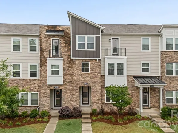 1629 Unison Dr, Charlotte, NC 28262