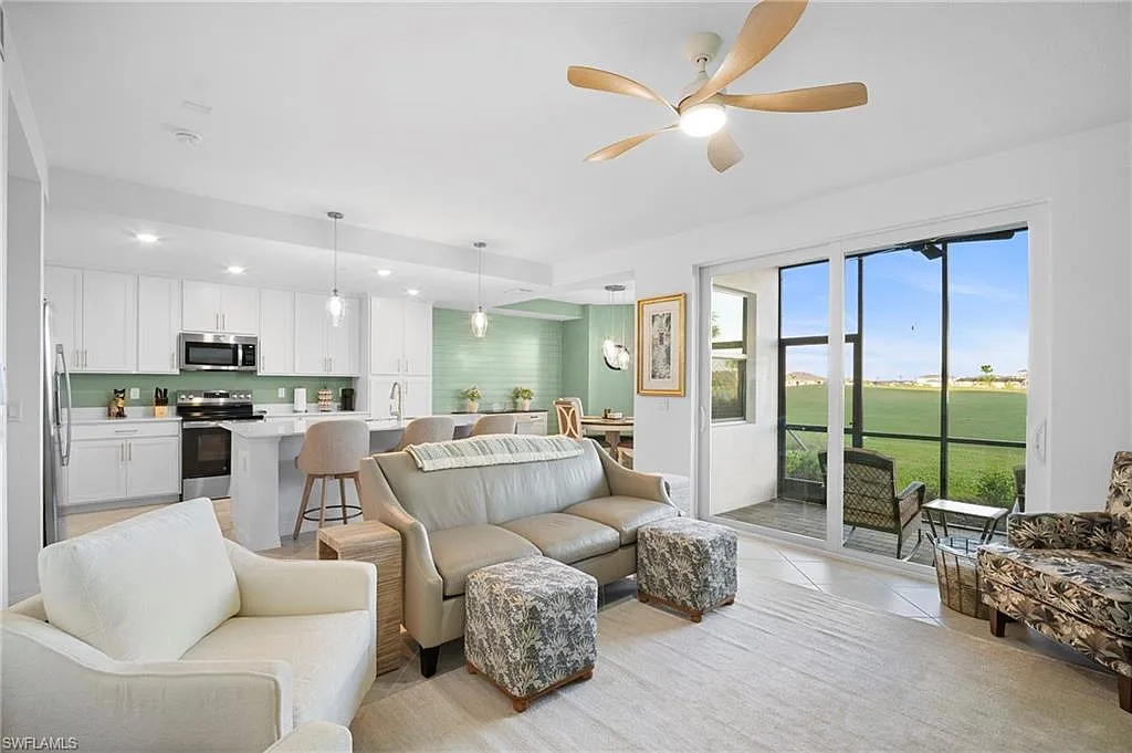 2 bed, 2.0 bath, 1154 sqft, $6,000 — Photo 4