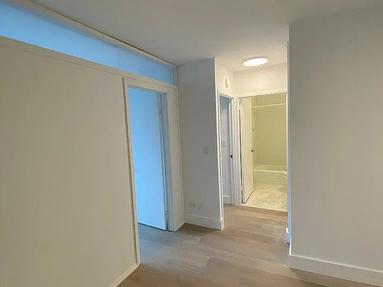 347 W 57th St #32B — Photo 4