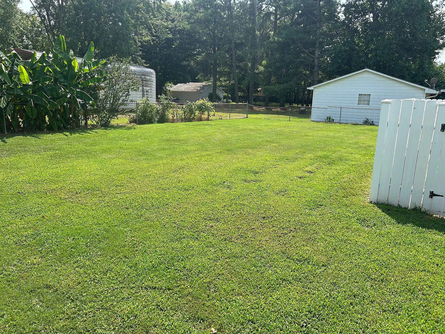 2 bed, 875 sqft, $1,300 — Photo 4