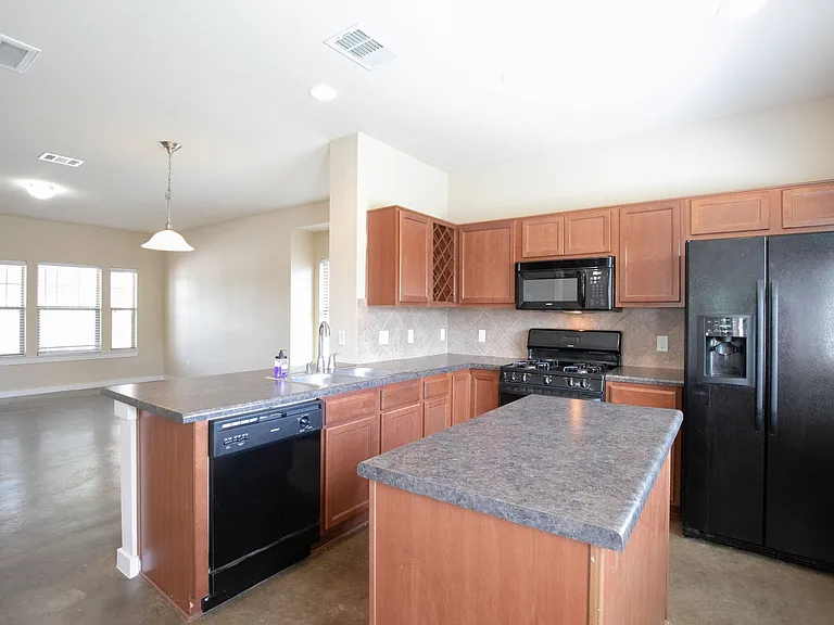 4528 Credo Ln — Photo 16