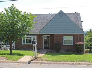 116 Oak St, Weirton, WV 26062