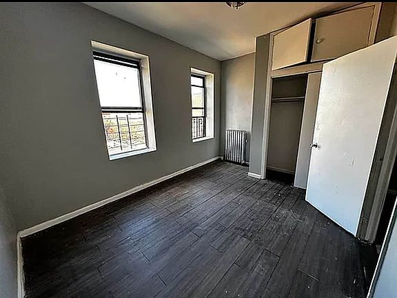 4th image of 2095 Mohegan Ave #5T