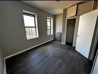 2095 Mohegan Avenue, #5E