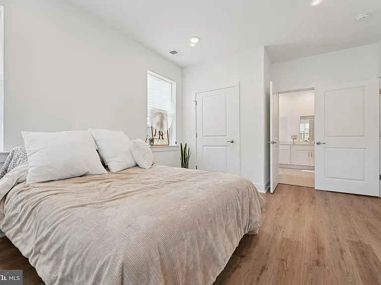 5104 Mary Ashby Way — Photo 17