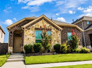 1641 Blakely Pl, Aubrey, TX 76227
