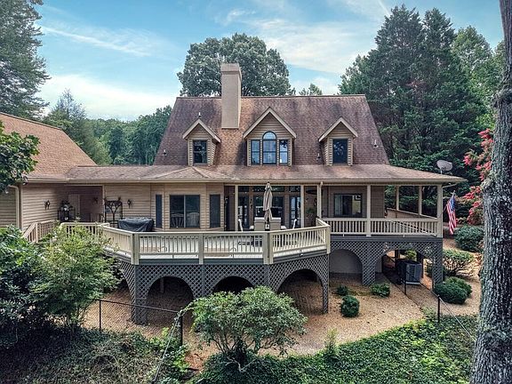 2nd image of 39 McCracken Cv