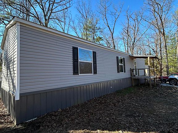 2nd image of 9222 Goldfinch Rd