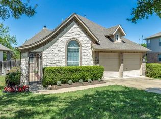2000 Westfalian Trl APT 6, Austin, TX 78732