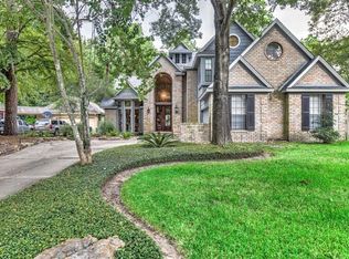 5006 Walnut Hills Dr, Kingwood, TX 77345