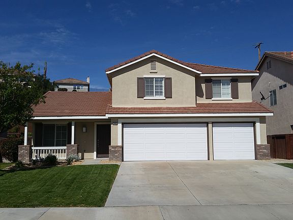 2nd image of 23432 Mountain Breeze Dr