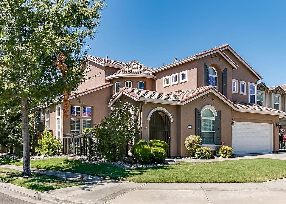 1st image of 2080 Forest Glen Ct