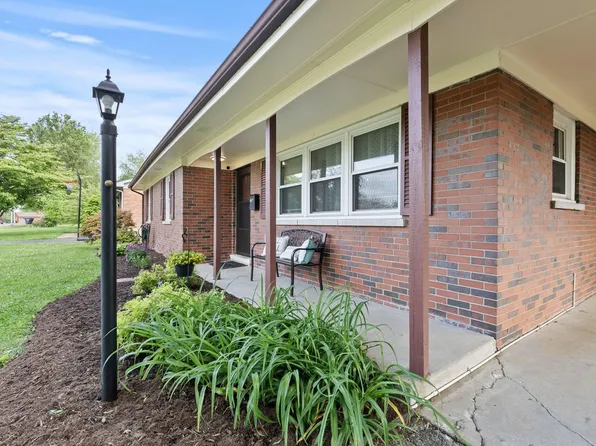 1052 Camellia Dr, Lexington, KY 40504