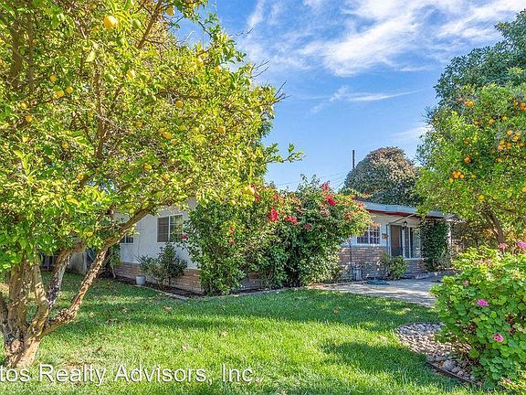 2nd image of 801 Emily Dr
