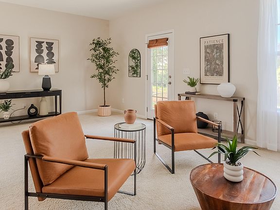 5th image of 570 Panorama Park Pl