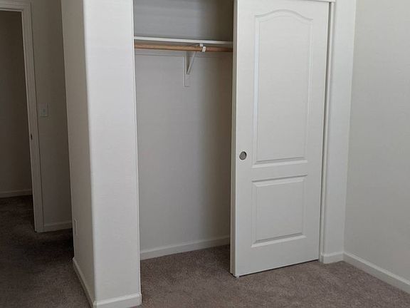2nd image of 683 Phelps Dr