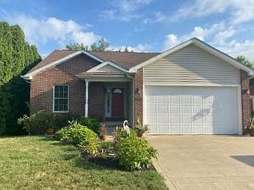 2nd image of 2900 Oneida Dr
