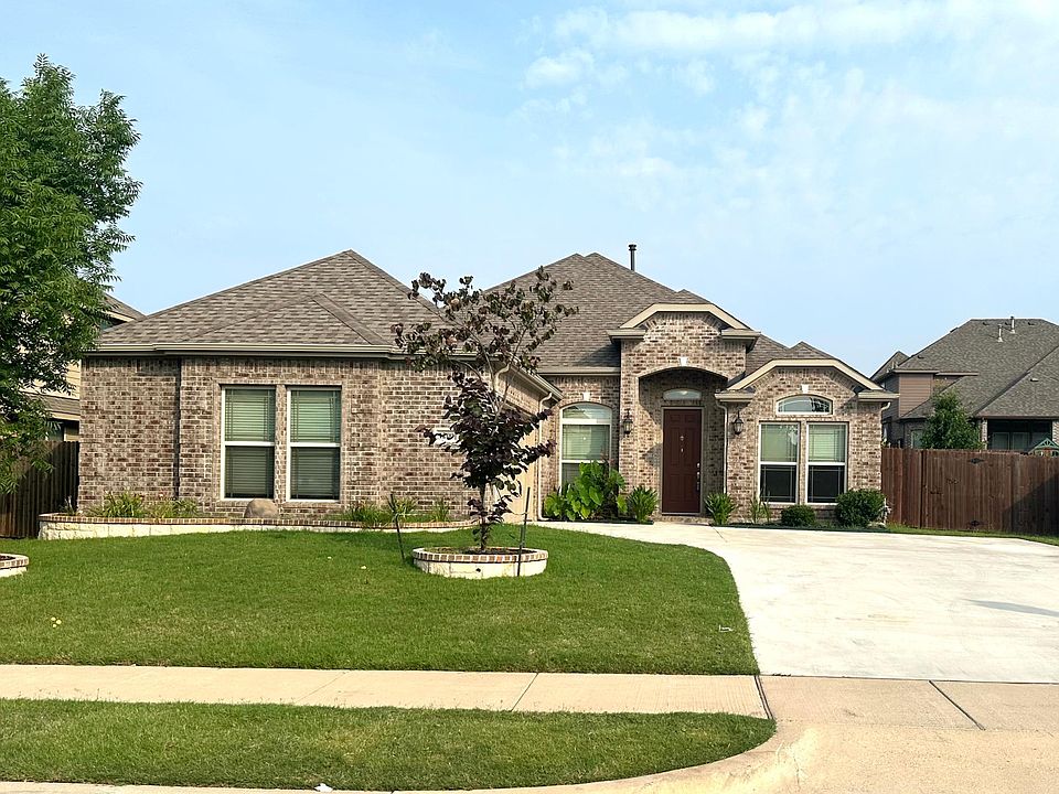 1st image of 1200 Sterling Trace Dr